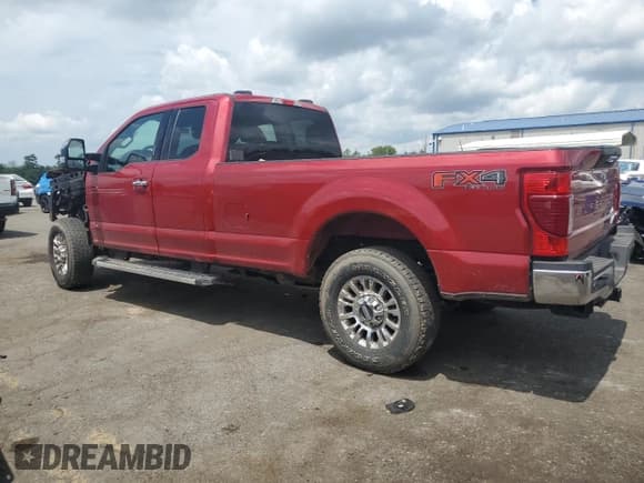 ✅ 2022 Ford F-250 XL • VIN: 1FT7X2BN0NEE74541 • Lot: 64436615. Wystawiony na Copart z przebiegiem 31 149 mil. Bezpłatny archiwum sprzedaży aukcyjnych z USA i szczegółowy raport historii pojazdu na DreamBid. Zdjęcie 2.