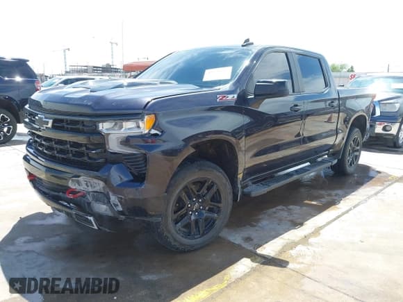 ✅ 2023 Chevrolet Silverado 1500 LT Trail Boss • VIN: 3GCUDFED3PG196963 • Lot: 42379114. Wystawiony na IAAI z przebiegiem 70 043 mil. Bezpłatny archiwum sprzedaży aukcyjnych z USA i szczegółowy raport historii pojazdu na DreamBid. Zdjęcie 18.