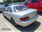 ✅ 1995 Toyota Camry LE • VIN: JT2SK12E0S0330606 • Lot: 42619849. Wystawiony na IAAI z przebiegiem 188 034 mil. Bezpłatny archiwum sprzedaży aukcyjnych z USA i szczegółowy raport historii pojazdu na DreamBid. Zdjęcie 3.
