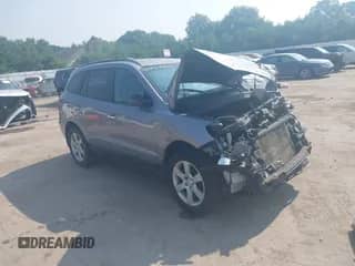 2008 Hyundai Santa Fe SE z VIN 5NMSH73E68H147274, wystawiony jako IAAI lot #42717944 z przebiegiem 142 424 mil mil oraz . Historia ofert i sprzedaży dostępna na DreamBid. Obrazek 1.