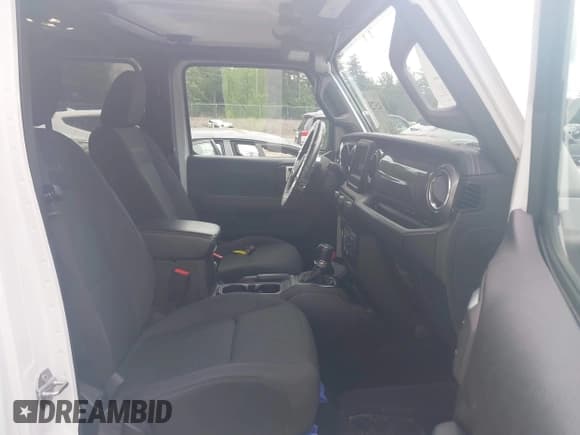 ✅ 2019 Jeep Wrangler Unlimited Sahara • VIN: 1C4HJXEG7KW602196 • Лот: 42572507. Опубликован ранее на IAAI с пробегом 70 278 миль. Бесплатный доступ к архиву аукционных продаж из США и подробный отчёт об истории автомобиля на DreamBid. Изображение 5.