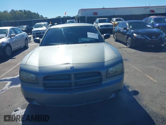 ✅ 2006 Dodge Charger • VIN: 2B3KA43G46H186119 • Лот: 43479641. Опубликован ранее на IAAI с пробегом 214 316 миль. Бесплатный доступ к архиву аукционных продаж из США и подробный отчёт об истории автомобиля на DreamBid. Изображение 13.