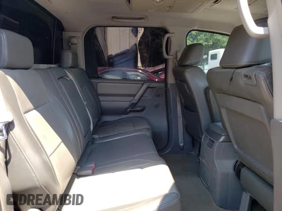 ✅ 2006 Nissan Titan XE • VIN: 1N6BA07A46N567566 • Lot: 62355015. Listed on Copart with 176,903 mi. Free auction sales archive from the USA and detailed vehicle history report at DreamBid. Image 10.