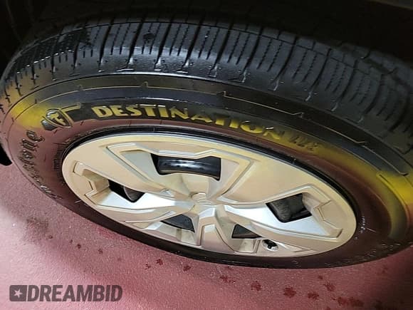 ✅ 2022 Subaru Forester • VIN: JF2SKAAC7NH480002 • Лот: 43933992. Опубликован ранее на IAAI с пробегом 65 281 миль. Бесплатный доступ к архиву аукционных продаж из США и подробный отчёт об истории автомобиля на DreamBid. Изображение 31.