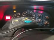 ✅ 2000 Chevrolet Silverado 1500 • VIN: 1GCEK19V3YE218601 • Lot: 90668255. Wystawiony na Copart z przebiegiem 193 542 mil. Bezpłatny archiwum sprzedaży aukcyjnych z USA i szczegółowy raport historii pojazdu na DreamBid. Zdjęcie 9.