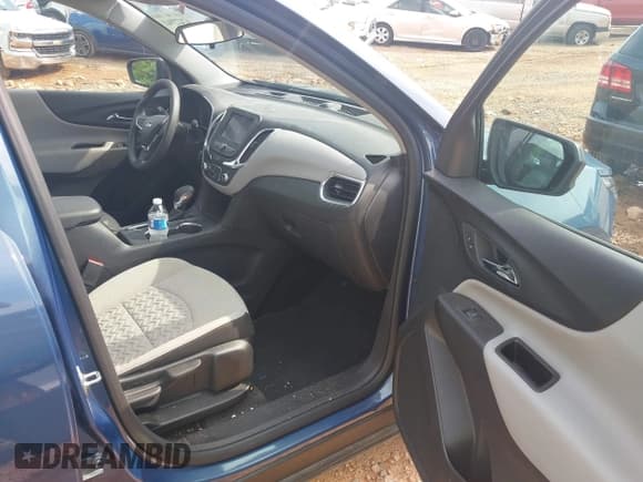 ✅ 2024 Chevrolet Equinox LS • VIN: 3GNAXHEG0RL184383 • Lot: 42473941. Listed on IAAI with 32,703 mi. Free auction sales archive from the USA and detailed vehicle history report at DreamBid. Image 5.