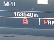 ✅ 2020 Chevrolet Suburban LT • VIN: 1GNSCHKC2LR305366 • Lot: 42080587. Wystawiony na IAAI z przebiegiem 163 540 mil. Bezpłatny archiwum sprzedaży aukcyjnych z USA i szczegółowy raport historii pojazdu na DreamBid. Zdjęcie 15.