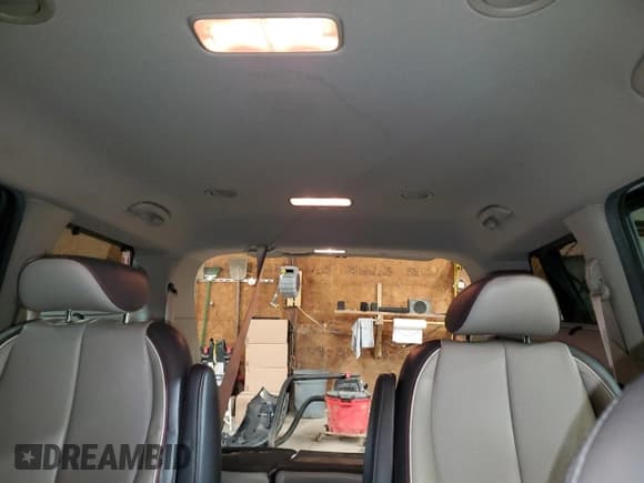 ✅ 2016 Kia Sedona SX • VIN: KNDMC5C12G6159586 • Lot: 87280275. Listed on Copart with 113,494 mi. Free auction sales archive from the USA and detailed vehicle history report at DreamBid. Image 10.