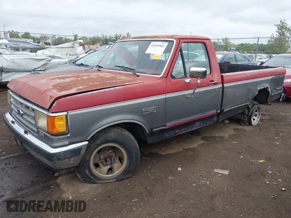 ✅ 1988 Ford F-150 • VIN: 1FTEF15N3JNA33383 • Lot: 43265964. Listed on IAAI with 142,869 mi. Free auction sales archive from the USA and detailed vehicle history report at DreamBid. Image 2.