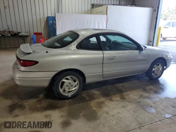 ✅ 2000 Ford Escort ZX2 • VIN: 3FAKP1130YR168385 • Lot: 66728105. Listed on Copart with 179,293 mi. Free auction sales archive from the USA and detailed vehicle history report at DreamBid. Image 3.