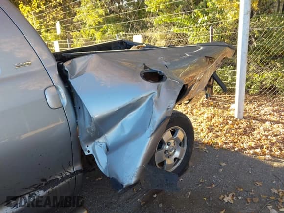 ✅ 2008 Toyota Tundra • VIN: 5TBBV541X8S505068 • Лот: 43638162. Опубликован ранее на IAAI с пробегом 241 475 миль. Бесплатный доступ к архиву аукционных продаж из США и подробный отчёт об истории автомобиля на DreamBid. Изображение 18.