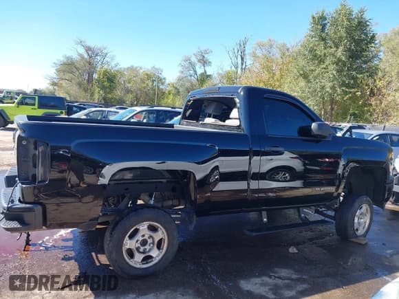 ✅ 2014 Chevrolet Silverado 1500 Work Truck • VIN: 1GCNKPEC7EZ245098 • Лот: 43495602. Опубликован ранее на IAAI с пробегом 116 631 миль. Бесплатный доступ к архиву аукционных продаж из США и подробный отчёт об истории автомобиля на DreamBid. Изображение 13.