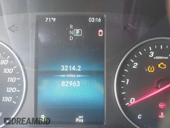 ✅ 2022 Mercedes-Benz Sprinter Cargo • VIN: W1Y70BGY9NT088568 • Lot: 42207059. Listed on IAAI with 82,963 mi. Free auction sales archive from the USA and detailed vehicle history report at DreamBid. Image 16.