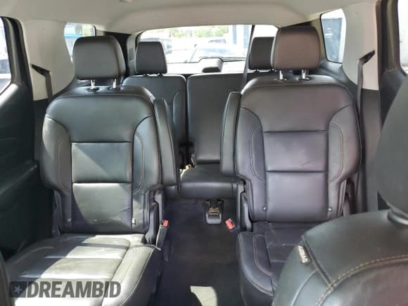 ✅ 2021 Chevrolet Traverse LT • VIN: 1GNERHKW4MJ265801 • Lot: 68318865. Wystawiony na Copart z przebiegiem 53 239 mil. Bezpłatny archiwum sprzedaży aukcyjnych z USA i szczegółowy raport historii pojazdu na DreamBid. Zdjęcie 10.