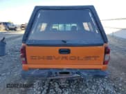 ✅ 2003 Chevrolet Silverado 1500 • VIN: 1GCEC14V23Z232947 • Лот: 76527364. Опубликован ранее на Copart с пробегом Не указан. Бесплатный доступ к архиву аукционных продаж из США и подробный отчёт об истории автомобиля на DreamBid. Изображение 6.