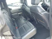 ✅ 2021 Ford Bronco • VIN: 1FMEE5DP3MLB06714 • Lot: 42158775. Wystawiony na IAAI z przebiegiem 40 947 mil. Bezpłatny archiwum sprzedaży aukcyjnych z USA i szczegółowy raport historii pojazdu na DreamBid. Zdjęcie 8.