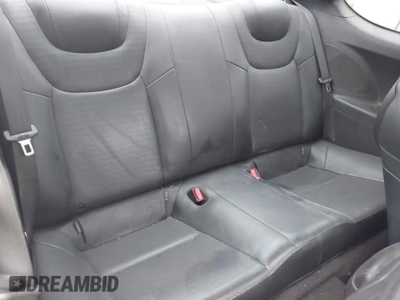 ✅ 2013 Hyundai Genesis Coupe R-Spec • VIN: KMHHU6KJ9DU089240 • Lot: 41451355. Wystawiony na IAAI z przebiegiem 163 850 mil. Bezpłatny archiwum sprzedaży aukcyjnych z USA i szczegółowy raport historii pojazdu na DreamBid. Zdjęcie 8.