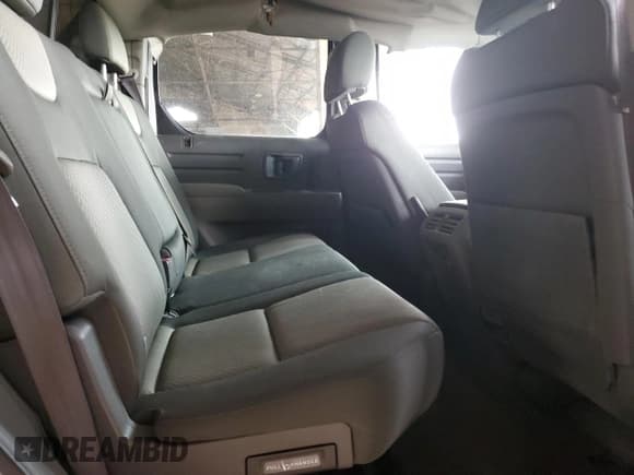 ✅ 2006 Honda Ridgeline RTS • VIN: 2HJYK16456H569116 • Lot: 85936945. Wystawiony na Copart z przebiegiem 225 178 mil. Bezpłatny archiwum sprzedaży aukcyjnych z USA i szczegółowy raport historii pojazdu na DreamBid. Zdjęcie 10.