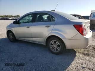 ✅ 2016 Chevrolet Sonic LT • VIN: 1G1JC5SH0G4177882 • Лот: 74099404. Размещён на Copart с пробегом 103 228 миль миль. Получите бесплатный доступ к архиву аукционных продаж из США и посмотрите подробный отчёт об истории автомобиля на DreamBid. Изображение 2.