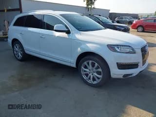 ✅ 2014 Audi Q7 Premium Plus • VIN: WA1LGAFE7ED017115 • Lot: 42946071. Wystawiony na IAAI z przebiegiem 124 175 mil. Bezpłatny archiwum sprzedaży aukcyjnych z USA i szczegółowy raport historii pojazdu na DreamBid. Zdjęcie 1.