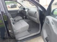 ✅ 2019 Nissan Frontier SV • VIN: 1N6AD0ER1KN786247 • Lot: 42188885. Wystawiony na IAAI z przebiegiem 90 850 mil. Bezpłatny archiwum sprzedaży aukcyjnych z USA i szczegółowy raport historii pojazdu na DreamBid. Zdjęcie 5.