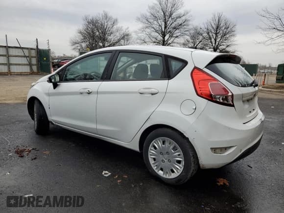 ✅ 2015 Ford Fiesta S • VIN: 3FADP4TJ3FM219779 • Lot: 86576974. Listed on Copart with 262,121 mi. Free auction sales archive from the USA and detailed vehicle history report at DreamBid. Image 2.