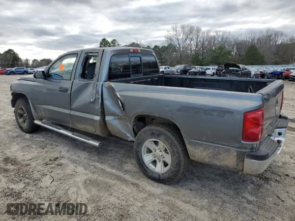 2008 Dodge Dakota Bighorn/Lonestar with VIN 1D7HE32K58S557688, listed as a Copart auction lot 86823434 with 159,773 mi miles and Clean title. Bid and sale history available at DreamBid. Image 2.