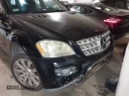 ✅ 2007 Mercedes-Benz M 350 • VIN: 4JGBB86EX7A211906 • Lot: 43339475. Wystawiony na IAAI z przebiegiem 174 174 mil. Bezpłatny archiwum sprzedaży aukcyjnych z USA i szczegółowy raport historii pojazdu na DreamBid. Zdjęcie 6.