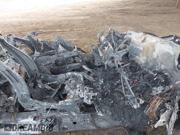 ✅ 2015 Ford F-150 XLT • VIN: 1FTEW1E85FKE65332 • Lot: 42203719. Wystawiony na IAAI z przebiegiem Nie podano. Bezpłatny archiwum sprzedaży aukcyjnych z USA i szczegółowy raport historii pojazdu na DreamBid. Zdjęcie 5.