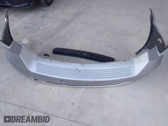 2015 Dodge Journey Crossroad z VIN 3C4PDCGG1FT691798, wystawiony jako IAAI lot #43526857 z przebiegiem 161 251 mil mil oraz . Historia ofert i sprzedaży dostępna na DreamBid. Obrazek 12.