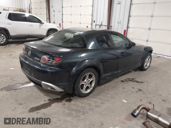 ✅ 2004 Mazda RX-8 • VIN: JM1FE17N840117818 • Lot: 41594278. Listed on IAAI with 112,392 mi. Free auction sales archive from the USA and detailed vehicle history report at DreamBid. Image 4.