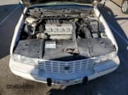 ✅ 1993 Cadillac Seville Touring STS • VIN: 1G6KY5295PU806142 • Lot: 80756984. Wystawiony na Copart z przebiegiem 88 438 mil. Bezpłatny archiwum sprzedaży aukcyjnych z USA i szczegółowy raport historii pojazdu na DreamBid. Zdjęcie 11.