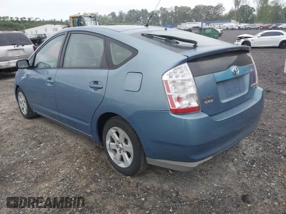 ✅ 2008 Toyota Prius • VIN: JTDKB20U587700102 • Lot: 42321298. Listed on IAAI with 338,710 mi. Free auction sales archive from the USA and detailed vehicle history report at DreamBid. Image 3.