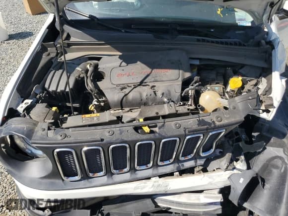 ✅ 2017 Jeep Renegade Latitude • VIN: ZACCJABB0HPE71912 • Lot: 54184545. Wystawiony na Copart z przebiegiem 113 899 mil. Bezpłatny archiwum sprzedaży aukcyjnych z USA i szczegółowy raport historii pojazdu na DreamBid. Zdjęcie 11.