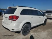 ✅ 2019 Dodge Journey SE • VIN: 3C4PDCBB5KT845628 • Lot: 81862075. Wystawiony na Copart z przebiegiem 52 549 mil. Bezpłatny archiwum sprzedaży aukcyjnych z USA i szczegółowy raport historii pojazdu na DreamBid. Zdjęcie 3.