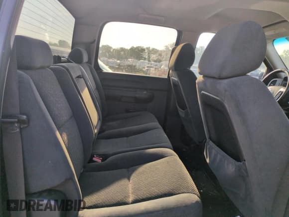 ✅ 2008 Chevrolet Silverado 2500HD Work Truck • VIN: 1GCHK23K18F107072 • Lot: 68926744. Wystawiony na Copart z przebiegiem 164 891 mil. Bezpłatny archiwum sprzedaży aukcyjnych z USA i szczegółowy raport historii pojazdu na DreamBid. Zdjęcie 10.