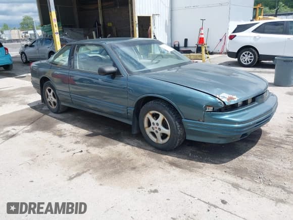 ✅ 1997 Oldsmobile Cutlass Supreme S • VIN: 1G3WH12M9VF317272 • Lot: 42346360. Listed on IAAI with 156,553 mi. Free auction sales archive from the USA and detailed vehicle history report at DreamBid. Image 1.