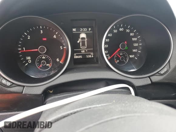 ✅ 2013 Volkswagen Jetta TDI w/Sunroof & Nav • VIN: 3VWPL7AJ3DM601232 • Lot: 85005975. Wystawiony na Copart z przebiegiem 88 605 mil. Bezpłatny archiwum sprzedaży aukcyjnych z USA i szczegółowy raport historii pojazdu na DreamBid. Zdjęcie 9.