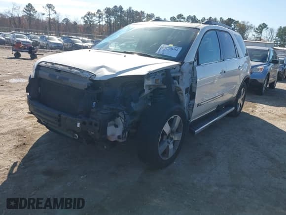 ✅ 2010 GMC Acadia SLT1 • VIN: 1GKLRMED9AJ177085 • Lot: 43683604. Listed on IAAI with 146,558 mi. Free auction sales archive from the USA and detailed vehicle history report at DreamBid. Image 2.