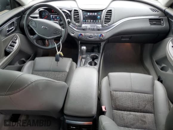 ✅ 2018 Chevrolet Impala LT • VIN: 2G1105S36J9128333 • Лот: 77701634. Опубликован ранее на Copart с пробегом 83 756 миль. Бесплатный доступ к архиву аукционных продаж из США и подробный отчёт об истории автомобиля на DreamBid. Изображение 8.