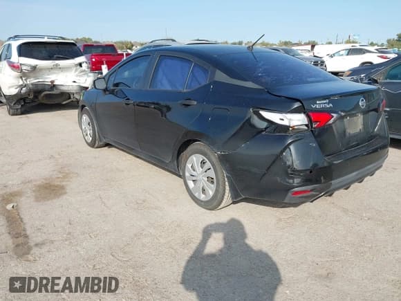 ✅ 2020 Nissan Versa S • VIN: 3N1CN8DV4LL814939 • Lot: 43514920. Listed on IAAI with 49,011 mi. Free auction sales archive from the USA and detailed vehicle history report at DreamBid. Image 3.