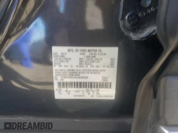 ✅ 2020 Ford Explorer Platinum • VIN: 1FM5K8HC5LGA28526 • Lot: 44850865. Wystawiony na Copart z przebiegiem 87 616 mil. Bezpłatny archiwum sprzedaży aukcyjnych z USA i szczegółowy raport historii pojazdu na DreamBid. Zdjęcie 13.