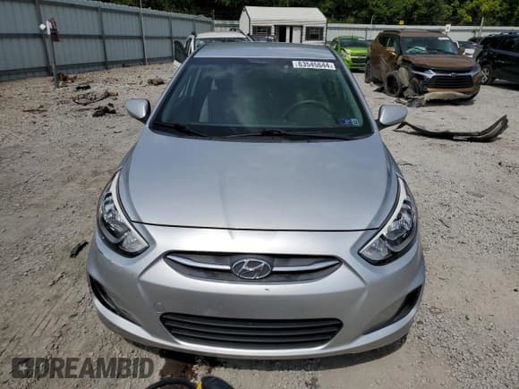 ✅ 2016 Hyundai Accent SE • VIN: KMHCT4AE8GU049984 • Лот: 63545644. Опубликован ранее на Copart с пробегом 80 149 миль. Бесплатный доступ к архиву аукционных продаж из США и подробный отчёт об истории автомобиля на DreamBid. Изображение 5.