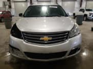 ✅ 2014 Chevrolet Traverse LT • VIN: 1GNKRHKD0EJ278404 • Lot: 85094224. Wystawiony na Copart z przebiegiem 151 733 mil. Bezpłatny archiwum sprzedaży aukcyjnych z USA i szczegółowy raport historii pojazdu na DreamBid. Zdjęcie 5.