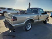 ✅ 2002 Chevrolet S-10 • VIN: 1GCCS14W328234911 • Lot: 87106365. Wystawiony na Copart z przebiegiem 144 615 mil. Bezpłatny archiwum sprzedaży aukcyjnych z USA i szczegółowy raport historii pojazdu na DreamBid. Zdjęcie 3.