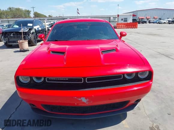 2016 Dodge Challenger SXT Plus z VIN 2C3CDZAG6GH137763, wystawiony jako IAAI lot #43310704 z przebiegiem 119 926 mil mil oraz . Historia ofert i sprzedaży dostępna na DreamBid. Obrazek 12.