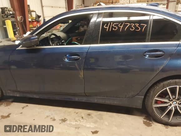 2020 BMW 3 Series 330i xDrive с VIN WBA5R7C01LFH45079, выставлен на аукционе IAAI как лот 41547337 с пробегом 67 621 миль миль и . История ставок и продаж доступна на DreamBid. Изображение 14.