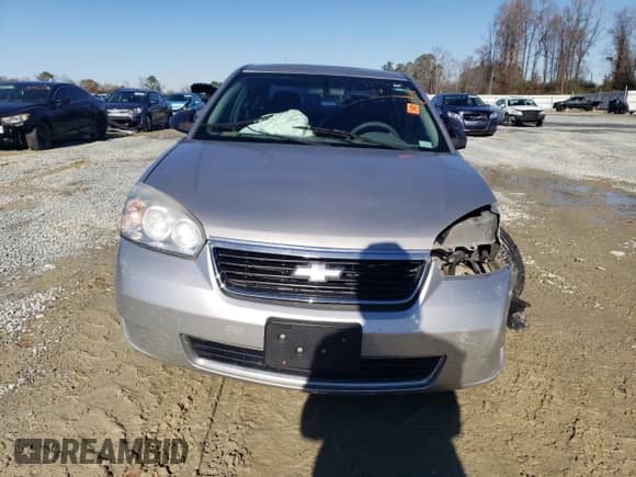 ✅ 2007 Chevrolet Malibu LS • VIN: 1G1ZS58N97F289605 • Lot: 84496374. Wystawiony na Copart z przebiegiem 246 785 mil mil. Skorzystaj z bezpłatnego archiwum sprzedaży aukcyjnych z USA i zobacz szczegółowy raport historii pojazdu na DreamBid. Zdjęcie 5.