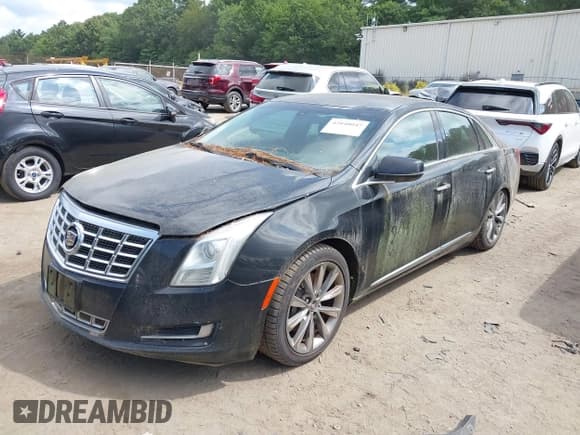 ✅ 2015 Cadillac XTS Livery • VIN: 2G61U5S32F9204216 • Лот: 42840047. Опубликован ранее на IAAI с пробегом 228 386 миль. Бесплатный доступ к архиву аукционных продаж из США и подробный отчёт об истории автомобиля на DreamBid. Изображение 2.