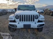 ✅ 2021 Jeep Wrangler Unlimited Sahara High Altitude • VIN: 1C4HJXEN5MW748985 • Lot: 94197935. Wystawiony na Copart z przebiegiem 46 672 mil. Bezpłatny archiwum sprzedaży aukcyjnych z USA i szczegółowy raport historii pojazdu na DreamBid. Zdjęcie 5.